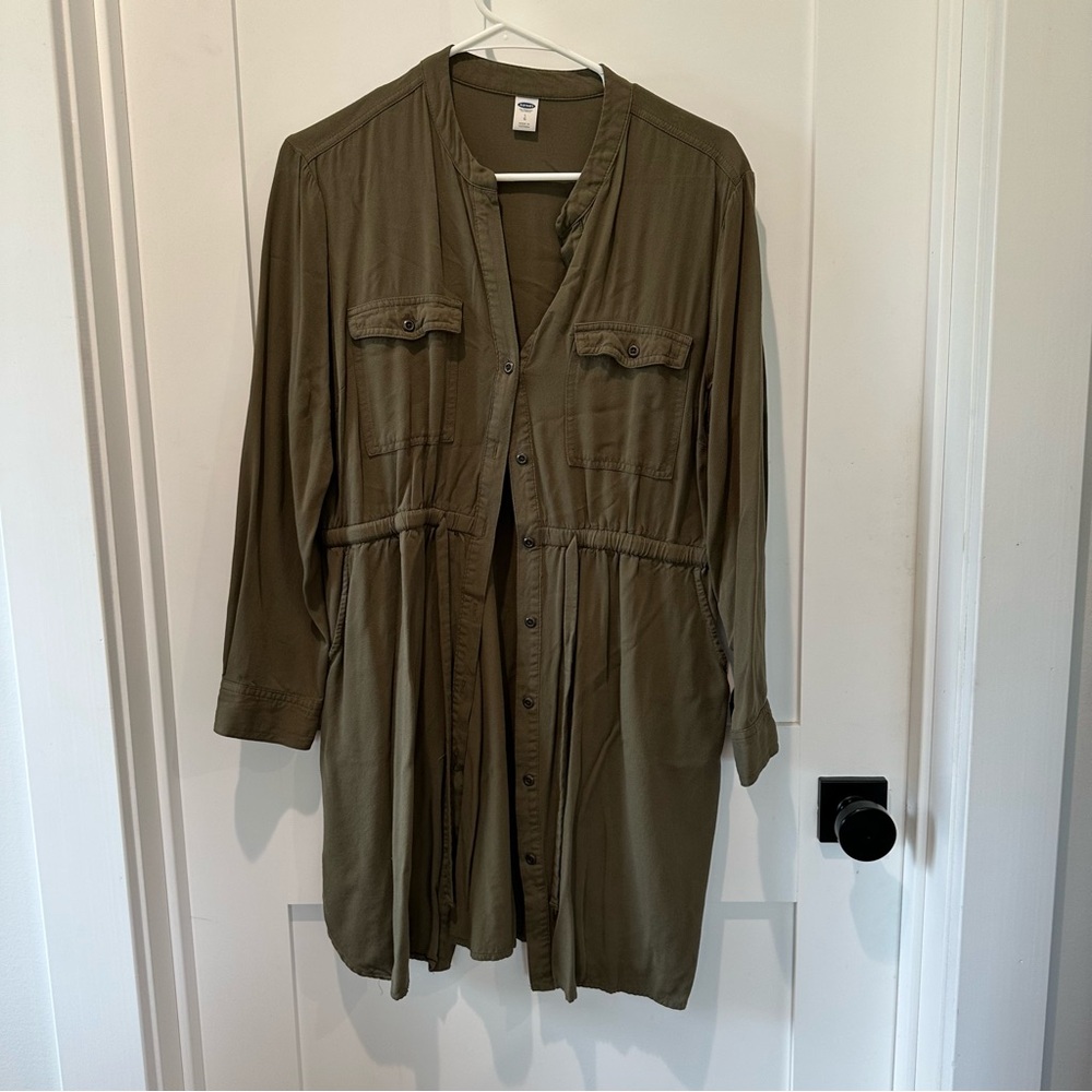 Old navy dress. Super soft! Size L